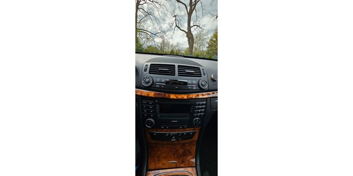 Mercedes-Benz E 280 220.000 km 5.400 &euro; Schweinfurt 97424