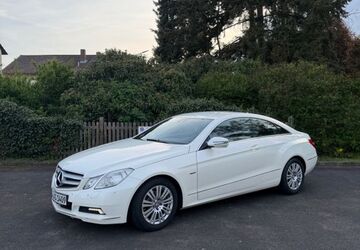 Mercedes-Benz E 250 189.000 km 12.999 &euro; Gochsheim 97469