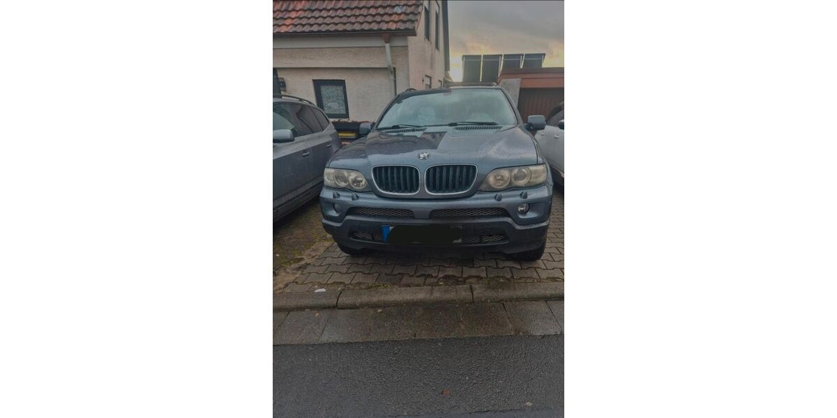 BMW X5 270.000 km 5.000 &euro; Forst 97453