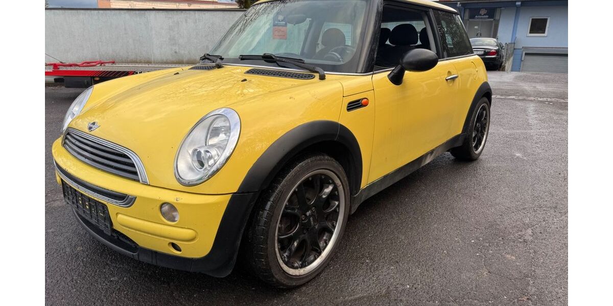 Mini ONE 265.000 km 1.500 &euro; Schweinfurt 97422