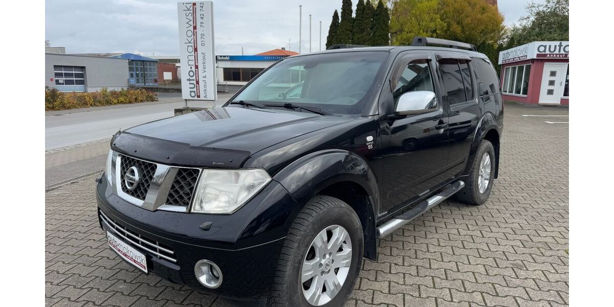 Nissan Pathfinder 151.400 km 4.999 &euro; Salz / Bad Neustadt 97616