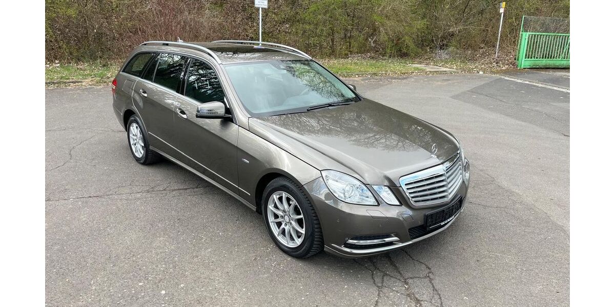 Mercedes-Benz E 300 226.900 km 9.490 &euro; Schweinfurt 97422