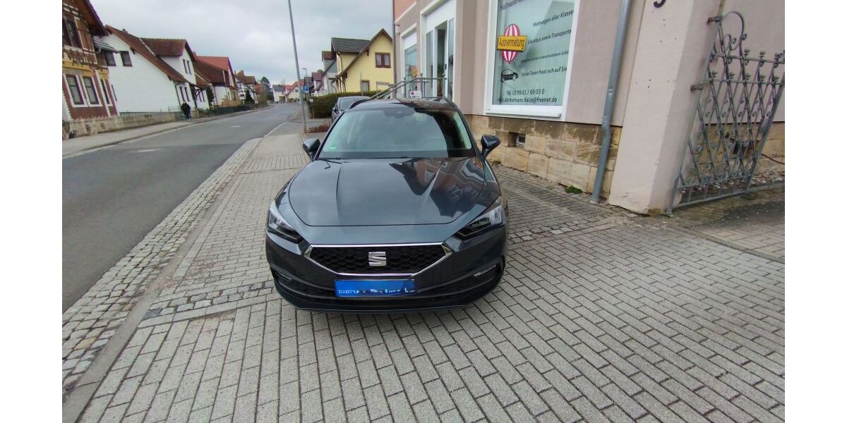 Seat Leon 23.000 km 25.150 &euro; Grafenrheinfeld 97506