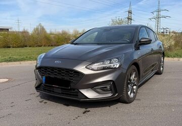 Ford Focus 57.500 km 16.399 &euro; Schweinfurt 97422