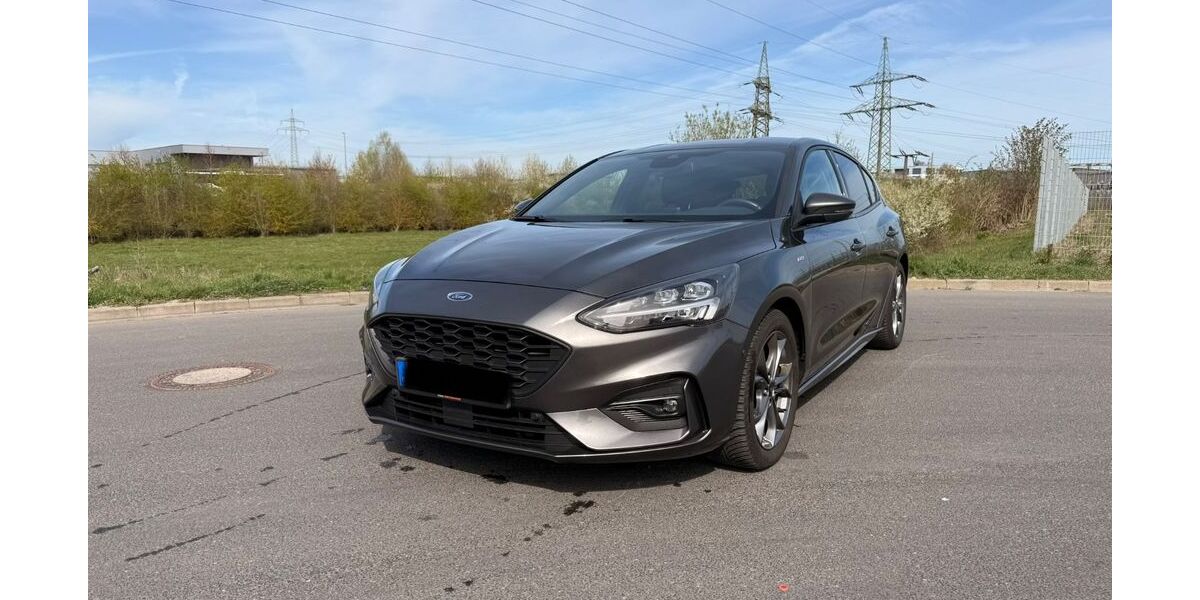 Ford Focus 57.500 km 16.399 &euro; Schweinfurt 97422