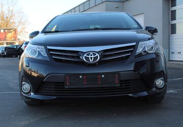 Toyota Avensis 149.000 km 7.990 &euro; Schwebheim 97525