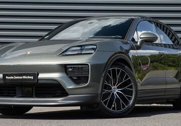 Porsche Macan 16.900 km 96.890 &euro; Estenfeld 97230