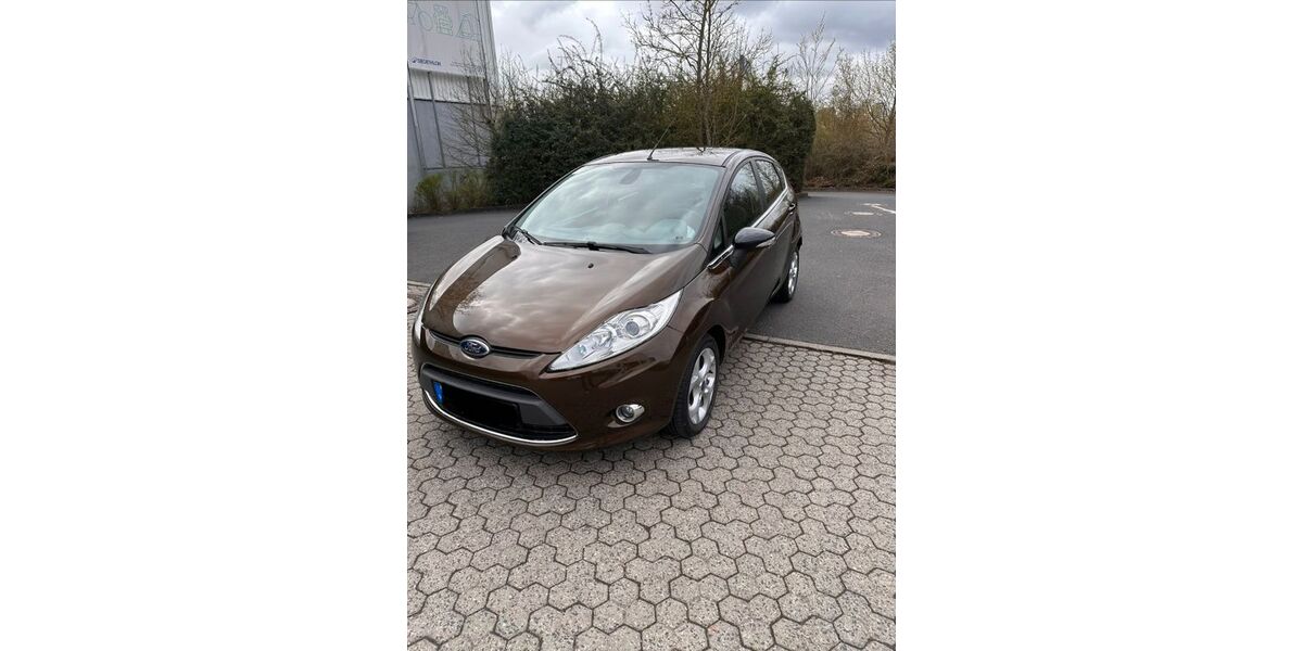 Ford Fiesta 100.576 km 4.590 &euro; Frankenwinheim 97447