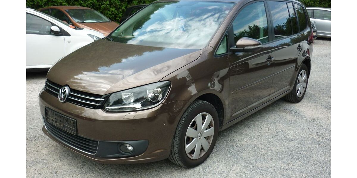 VW Touran 121.800 km 12.300 &euro; Estenfeld bei Würzburg 97230