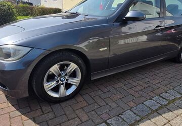 BMW 318 220.000 km 2.300 &euro; Schweinfurt 97422
