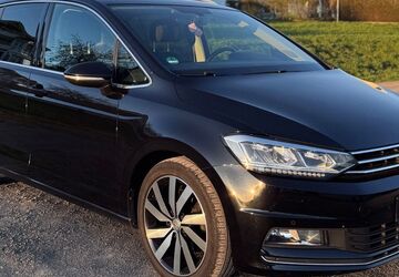 VW Touran 149.999 km 17.990 &euro; Grettstadt 97508