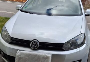 VW Golf 136.500 km 7.700 &euro; Schweinfurt 97422