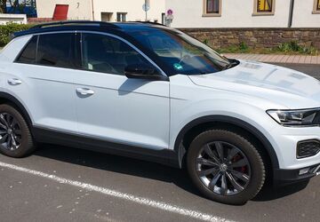 VW T-Roc 109.000 km 15.700 &euro; Schwanfeld 97523