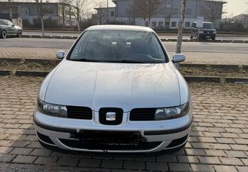 Seat Leon 136.000 km 600 &euro; Niederwerrn 97464