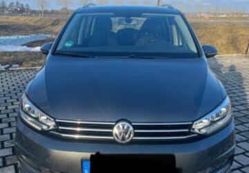 VW Touran 248.789 km 10.850 &euro; Schweinfurt 97424