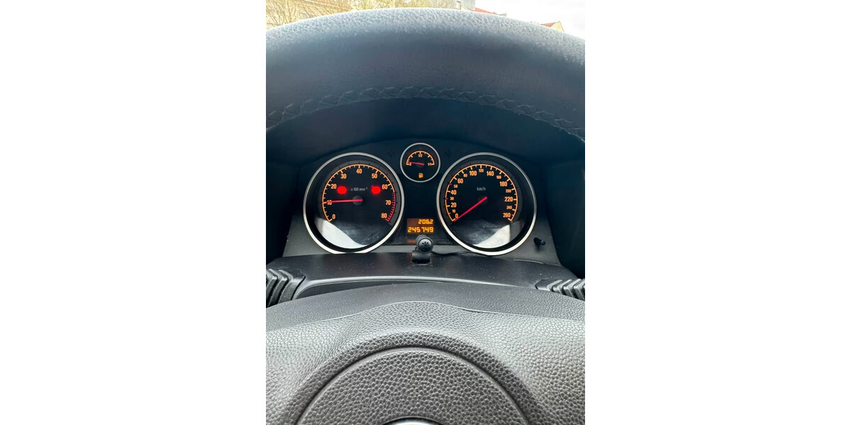 Opel Astra H Caravan 245.000 km 1.300 &euro; Sulzheim 97529