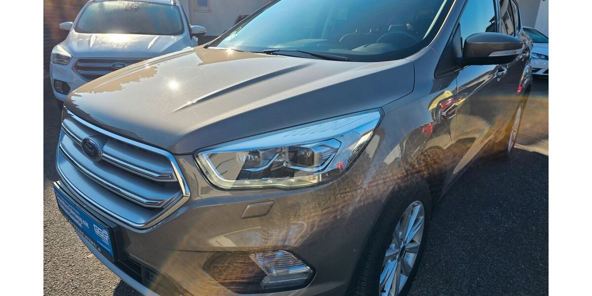 Ford Kuga 54.000 km 18.499 &euro; Knetzgau 97478