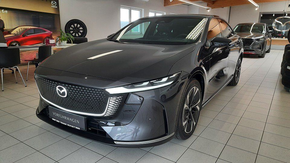 Mazda 6e 2.639 km 36.490 &euro; Burkardroth 97705