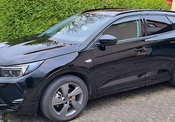 Opel Grandland (X) 40.000 km 27.200 &euro; Poppenlauer 97711
