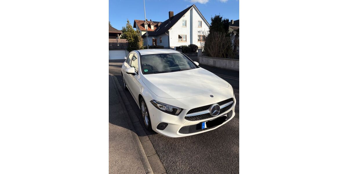 Mercedes-Benz A 180 57.807 km 22.600 &euro; Volkach 97332