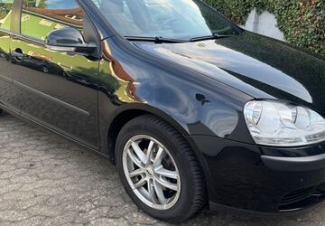 VW Golf 191.500 km 2.490 &euro; Schweinfurt 97422