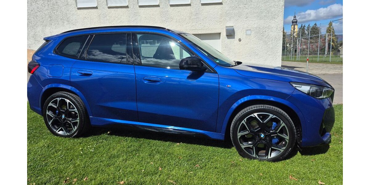 BMW X1 8.900 km 53.900 &euro; Essleben 97440