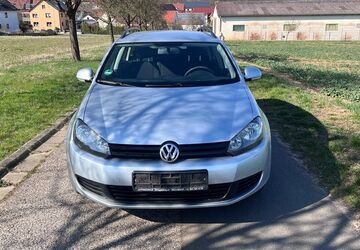 VW Golf 280.000 km 2.900 &euro; Schweinfurt 97421
