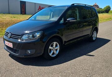 VW Touran 177.000 km 6.000 &euro; Schweinfurt 97424