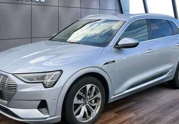 Audi e-tron 50.594 km 33.460 &euro; Schweinfurt 97424