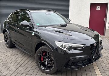 Alfa Romeo Stelvio 96.000 km 45.880 &euro; Volkach 97332