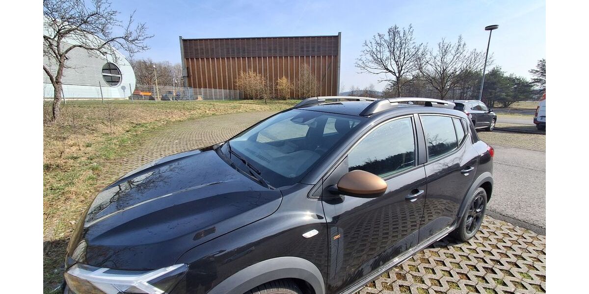 Dacia Sandero 12.000 km 16.100 &euro; Bad Kissingen 97688