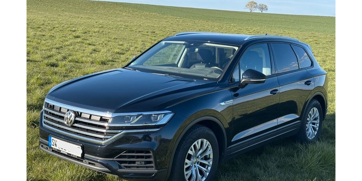 VW Touareg 119.700 km 33.300 &euro; Gochsheim 97469