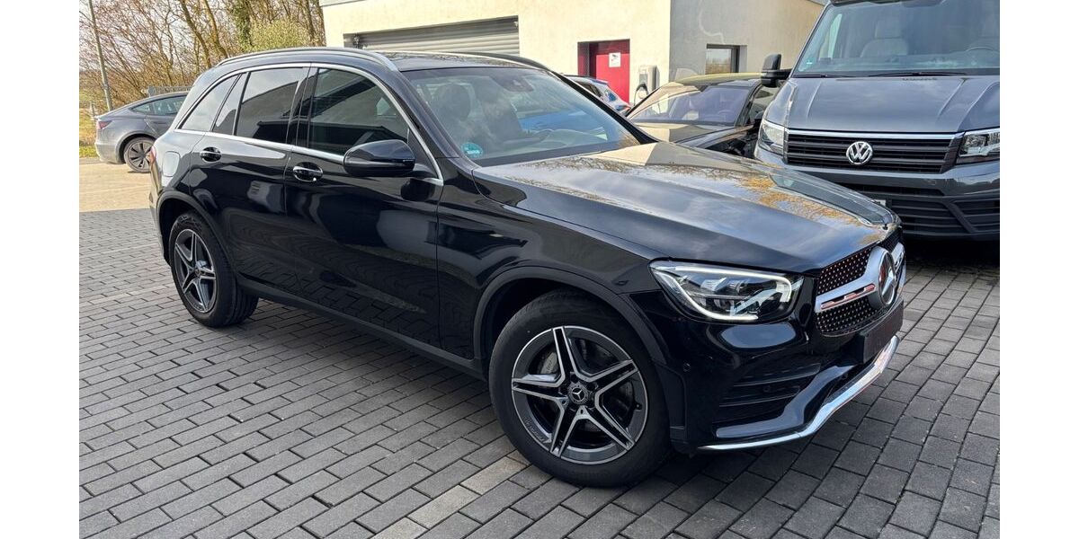 Mercedes-Benz GLC 300 124.900 km 34.900 &euro; Volkach 97332