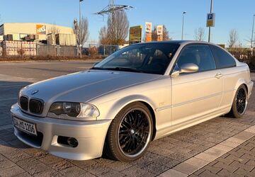 BMW 318 207.000 km 4.500 &euro; Sömmersdorf 97502