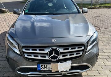 Mercedes-Benz 200 49.000 km 18.000 &euro; Geldersheim 97505