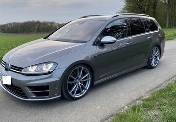 VW Golf 111.000 km 24.900 &euro; Arnstein 97450