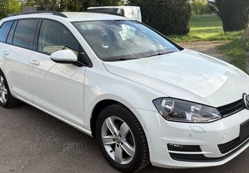 VW Golf 211.000 km 5.200 &euro; Knetzgau 97478