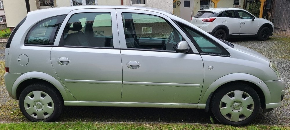 Opel Meriva 166.095 km 3.900 &euro; Bad Bocklet 97708