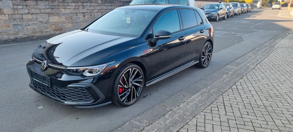 VW Golf 50.000 km 27.990 &euro; Stammheim 97509