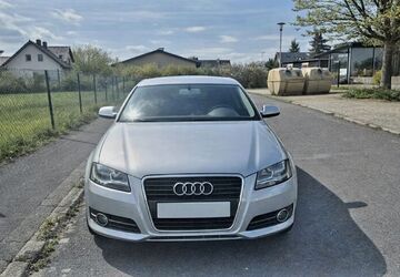 Audi A3 172.300 km 4.590 &euro; Knetzgau 97478