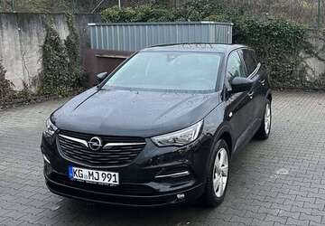 Opel Grandland X 199.000 km 10.999 &euro; Bad Kissingen 97688