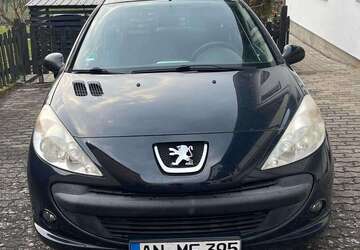 Peugeot 206 136.000 km 2.800 &euro; Bad Bocklet, M 97708