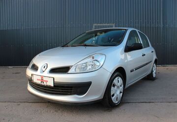Renault Clio 119.000 km 2.599 &euro; Schweinfurt 97424