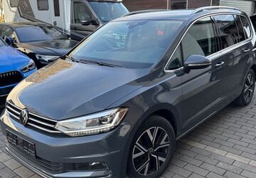 VW Touran 74.900 km 29.600 &euro; Volkach 97332
