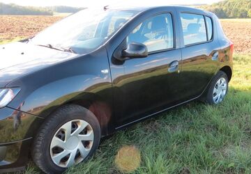 Dacia Sandero 173.500 km 3.500 &euro; Arnstein 97450