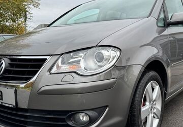 VW Touran 147.000 km 6.990 &euro; Schweinfurt 97424