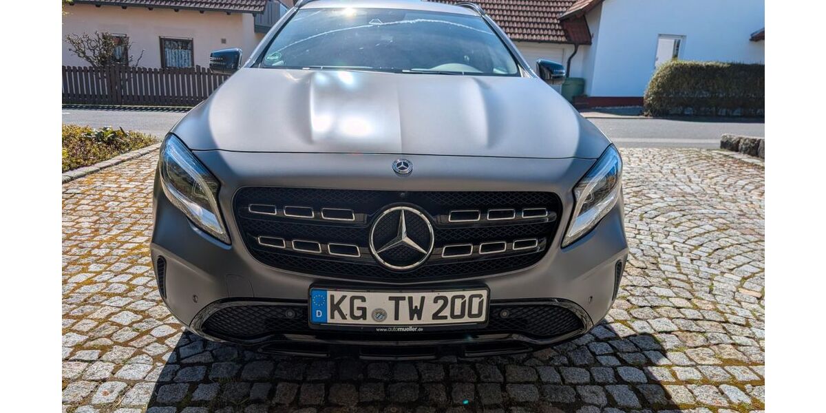 Mercedes-Benz GLA 250 93.000 km 23.100 &euro; Oerlenbach 97714