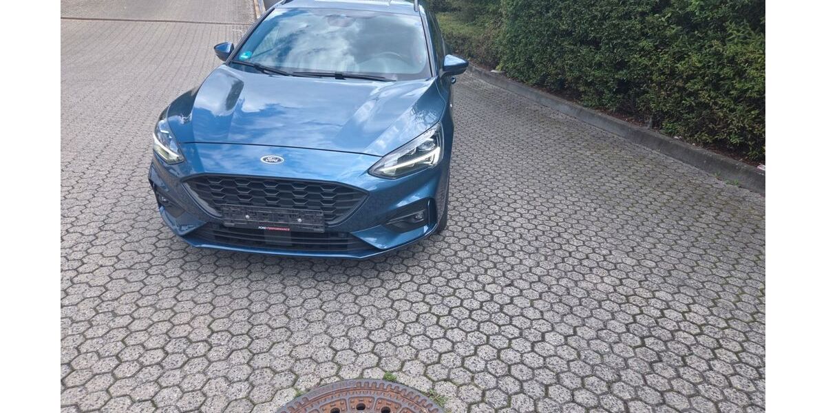 Ford Focus 51.287 km 18.999 &euro; Retzstadt 97282
