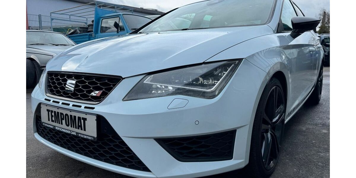 Seat Leon 125.000 km 16.790 &euro; Schweinfurt 97424