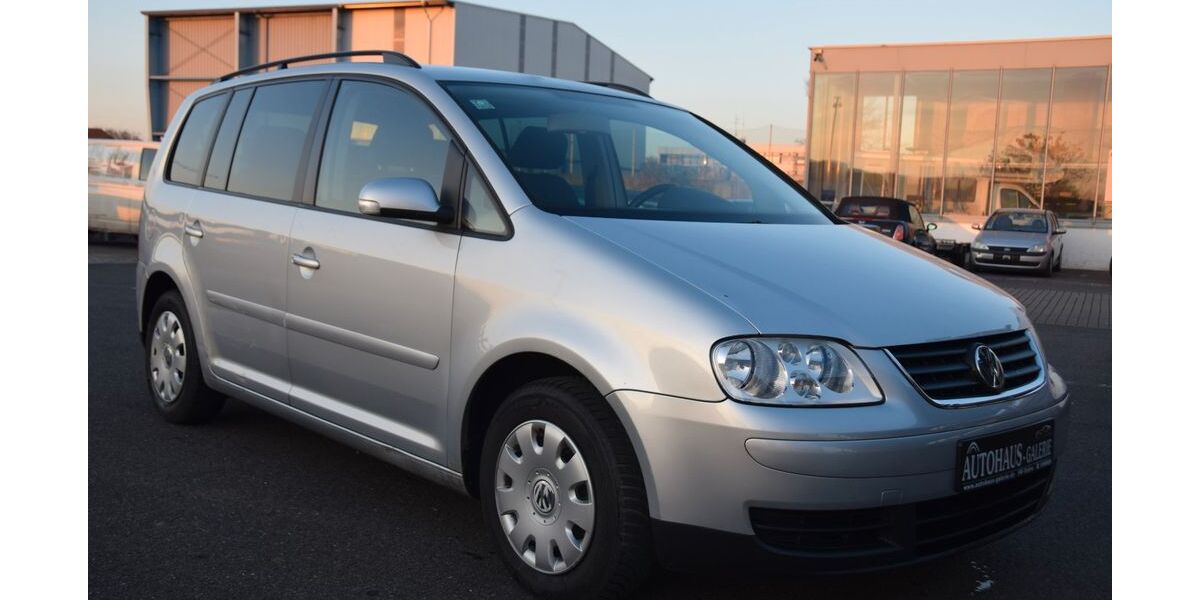 VW Touran 200.000 km 999 &euro; Schweinfurt 97424